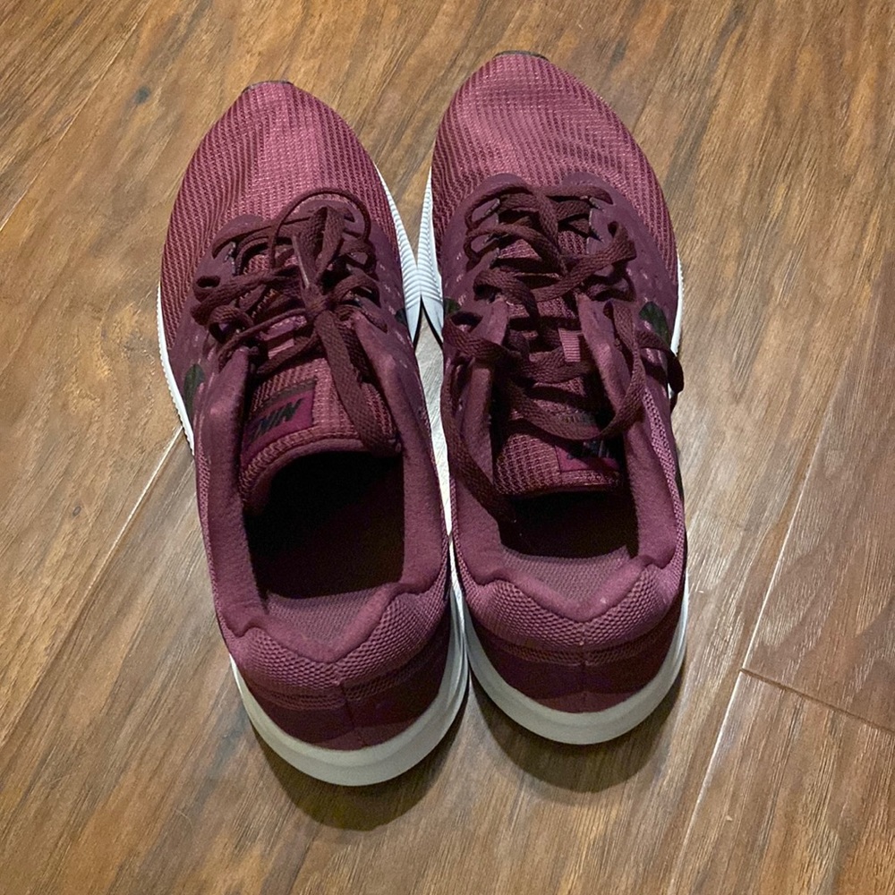 Tennis Shoes